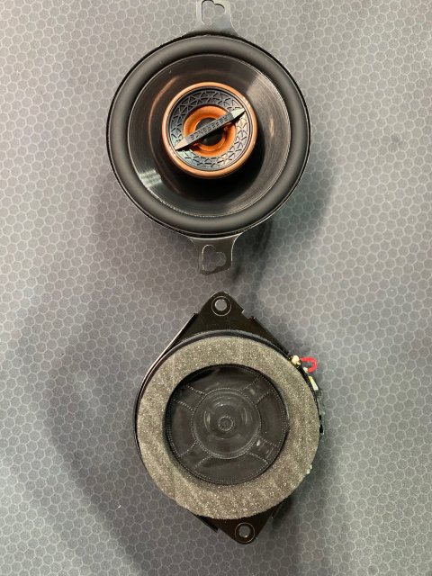 dash corner speaker comparison top.jpg